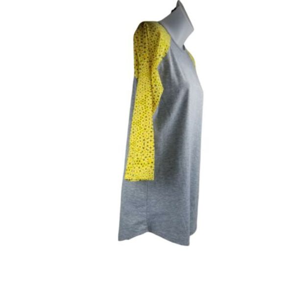 Lularoe Women's Sz M Shirt Randy Kaleidoscope Yellow Gray Raglan 3/4 Sleeves - Picture 11 of 12